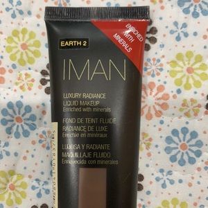 IMAN Liquid Makeup -Earth 2